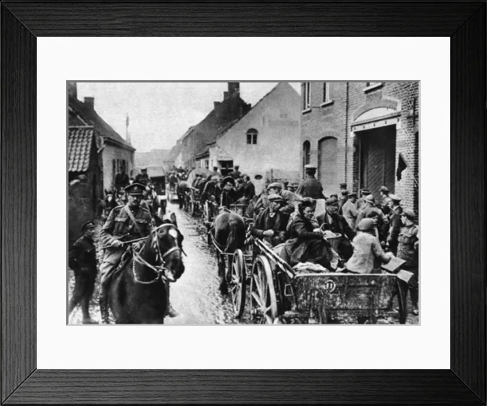 Framed Print : French World War One refugees Framed Print : French World War One refugees
