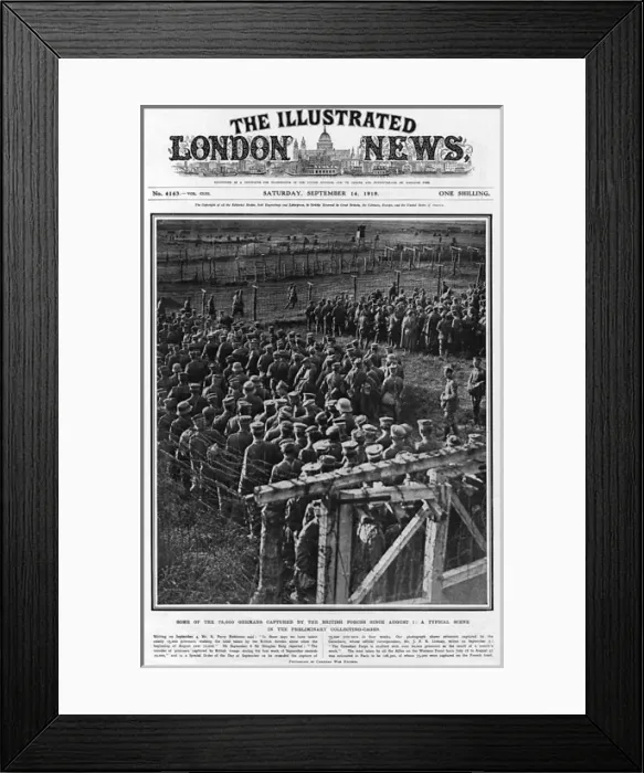 Framed Print : German prisoners captured in WWI, 1918 Framed Print : German prisoners captured in WWI, 1918