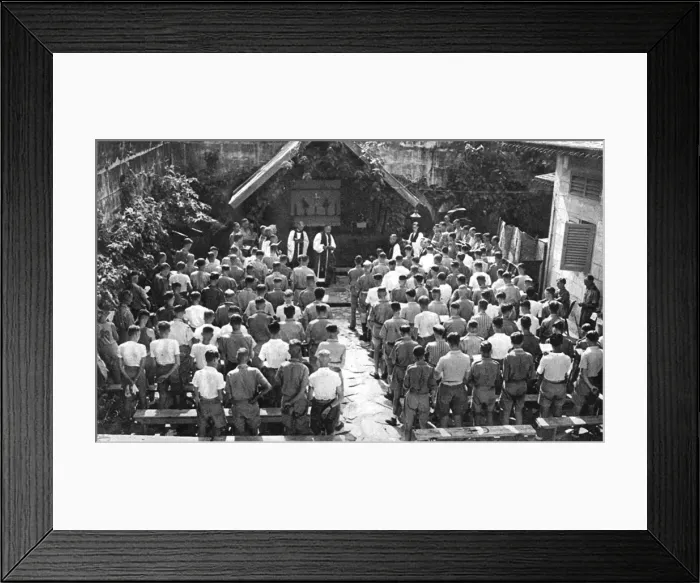 Framed Print : Singapore service 1945 Framed Print : Singapore service 1945