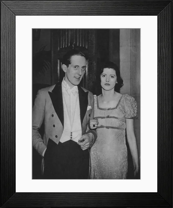 Framed Print : Diana Bethell and Richard Blow Framed Print : Diana Bethell and Richard Blow