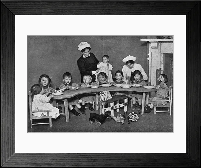 Framed Print : Creche for the children of munitions workers, WW1 Framed Print : Creche for the children of munitions workers, WW1
