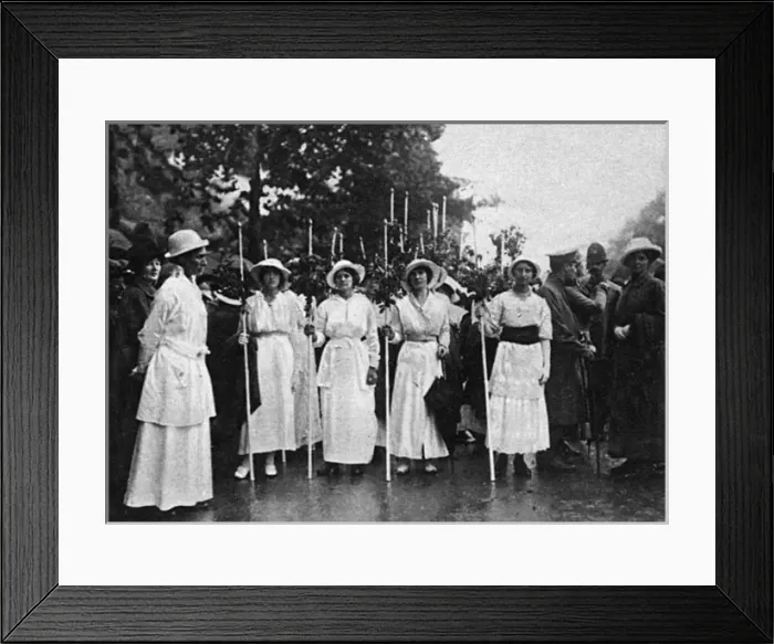 Framed Print : Womens Right-to-Serve march, 1915 Framed Print : Womens Right-to-Serve march, 1915