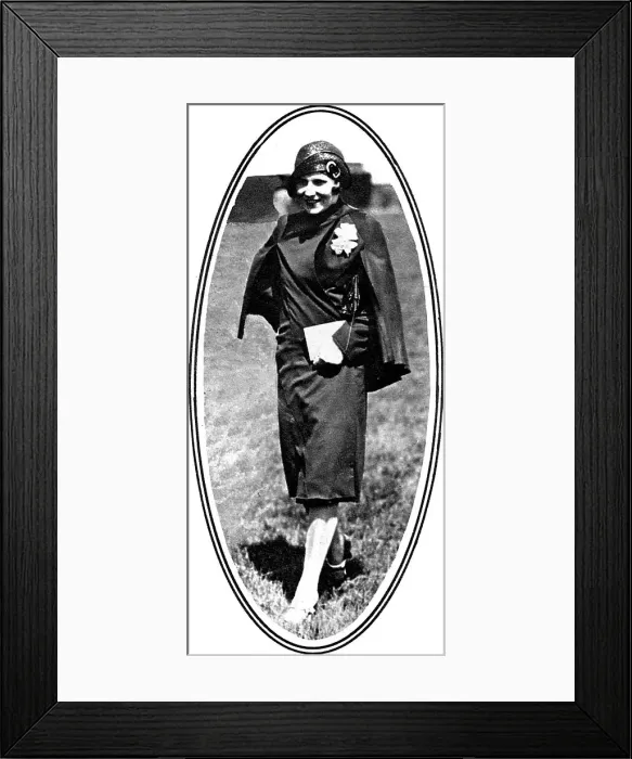 Framed Print : Lady Eveyln Beauchamp, 1929 Framed Print : Lady Eveyln Beauchamp, 1929
