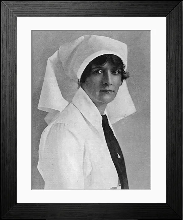 Framed Print : Miss Muriel Perry, Soldiers Free Buffet at Victoria Station Framed Print : Miss Muriel Perry, Soldiers Free Buffet at Victoria Station