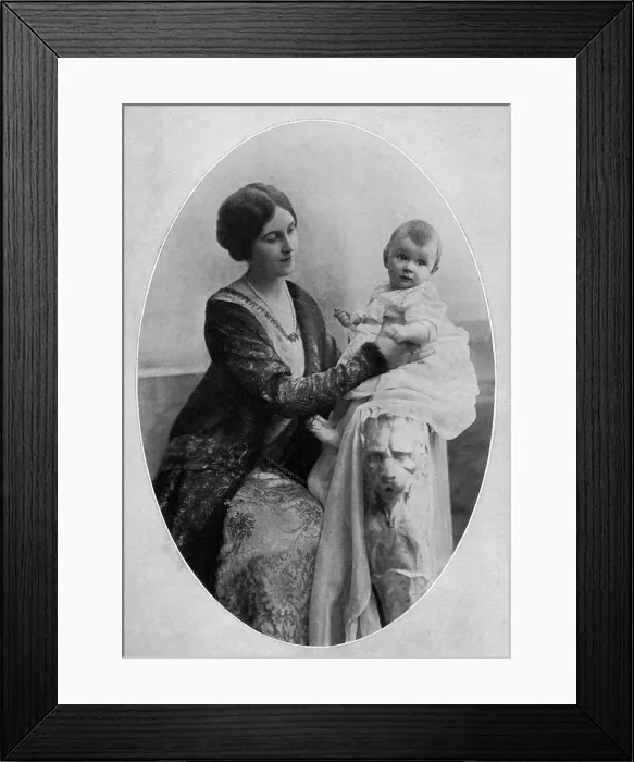 Framed Print : Viscountess Maidstone & her baby, Daphne Finch-Hatton Framed Print : Viscountess Maidstone & her baby, Daphne Finch-Hatton