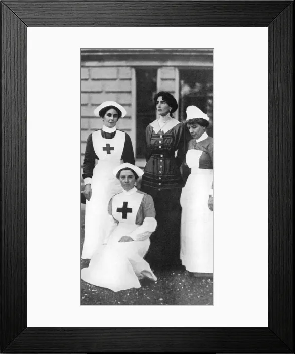 Framed Print : Lady Stradbroke, nursing matron at Henham Hall, WW1 Framed Print : Lady Stradbroke, nursing matron at Henham Hall, WW1
