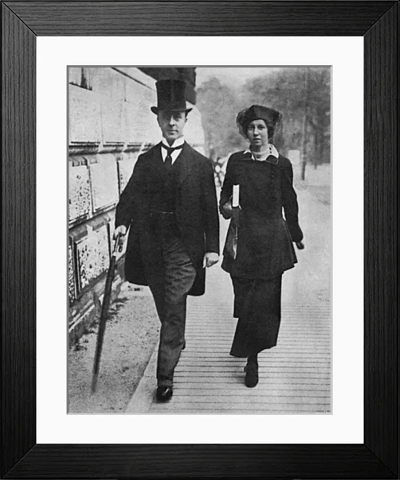 Framed Print : Reginald McKenna and his wife, WW1