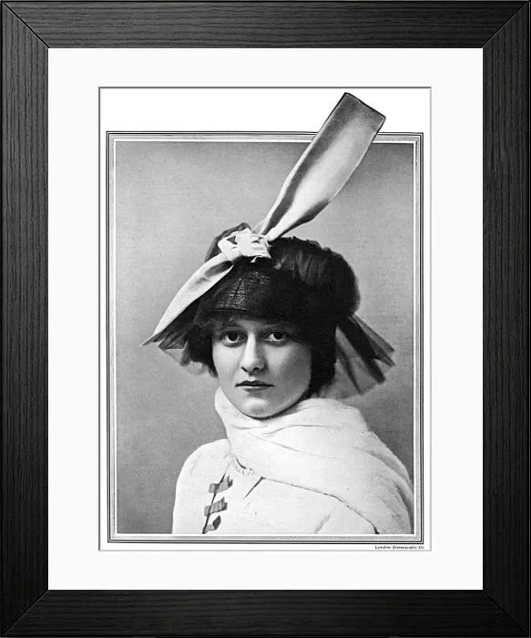 Framed Print : Elizabeth Asquith