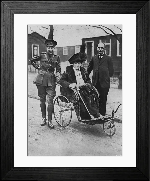 Framed Print : Mrs Cunliffe Owen, founder of Sportsmens Battalion, WW1 Framed Print : Mrs Cunliffe Owen, founder of Sportsmens Battalion, WW1