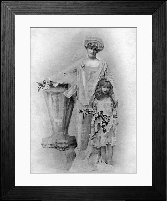 Framed Print : Countess of Warwick and her daughter, Mercy