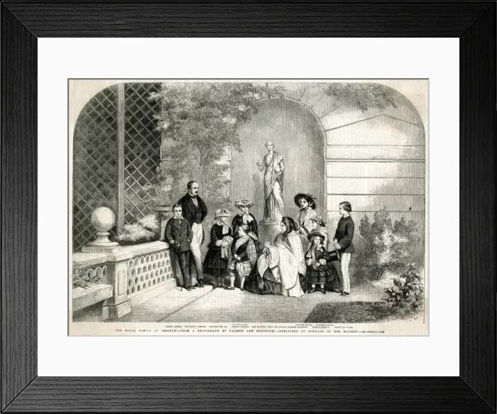 Framed Print : Queen Victoria & Prince Albert with their children Framed Print : Queen Victoria & Prince Albert with their children