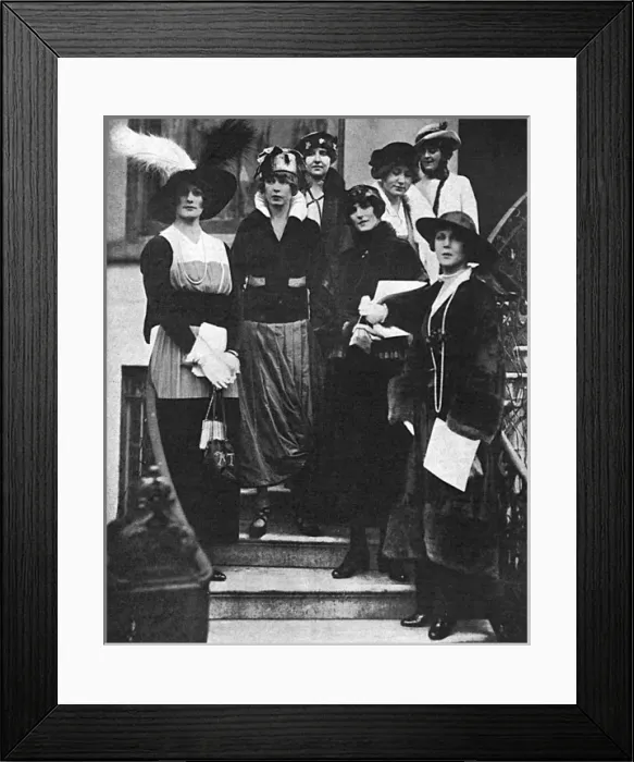 Framed Print : Society ladies as programme sellers at concert, WW1 Framed Print : Society ladies as programme sellers at concert, WW1