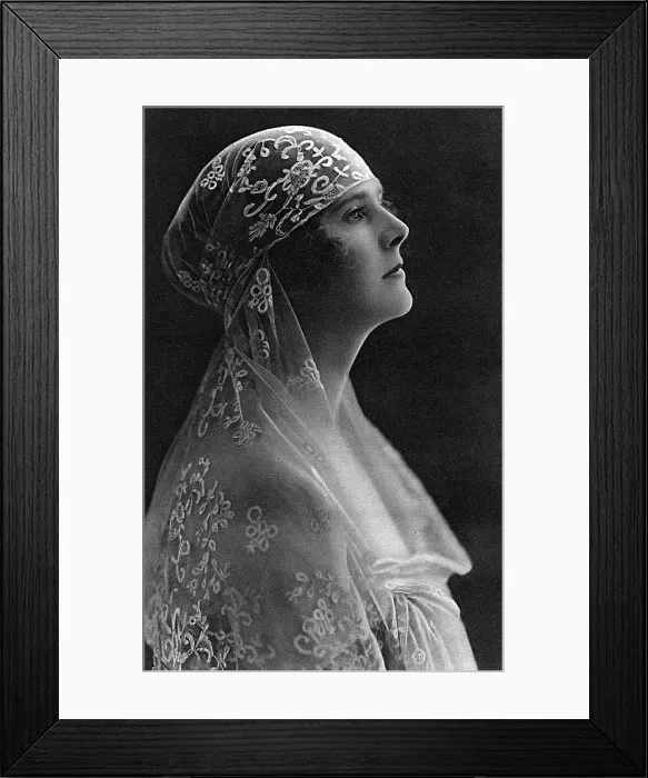 Framed Print : Viscountess Curzon Framed Print : Viscountess Curzon