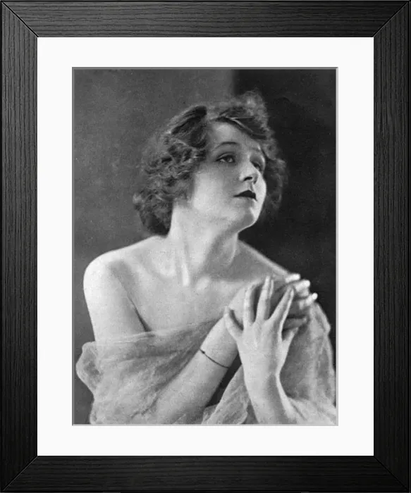 Framed Print : Billie Carleton Framed Print : Billie Carleton