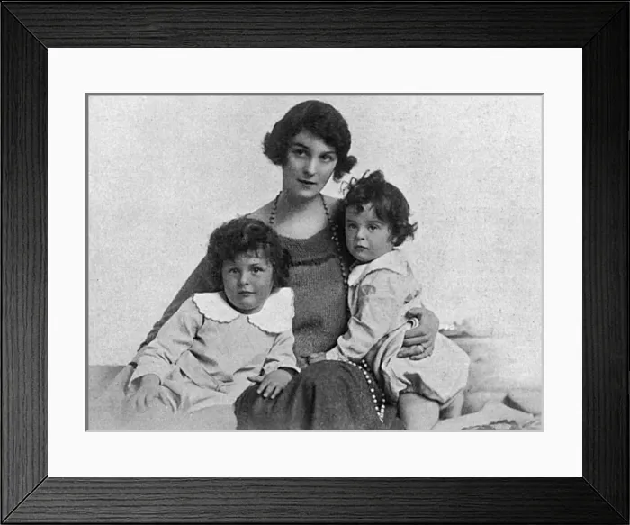 Framed Print : Freda Dudley Ward and daughters