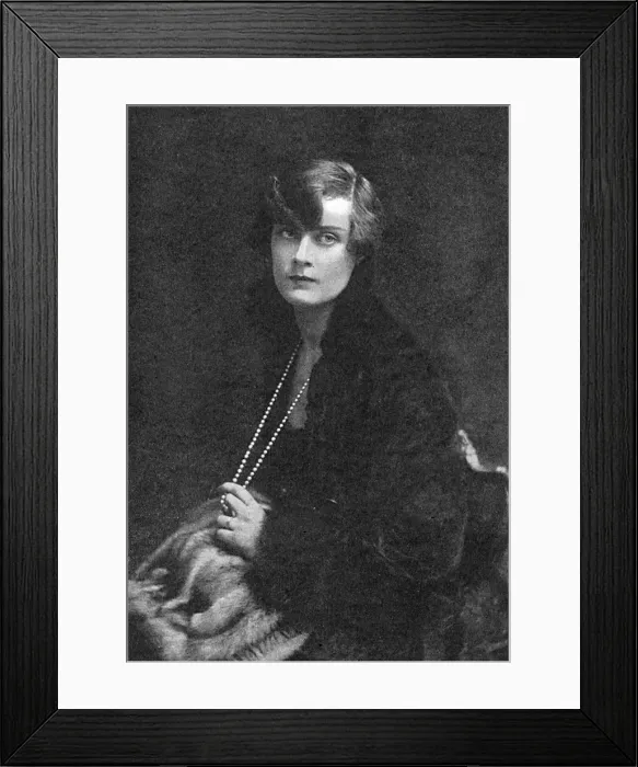 Framed Print : Miss Eileen Reed, WW1 Framed Print : Miss Eileen Reed, WW1