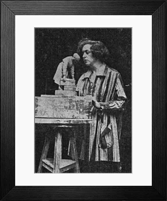 Framed Print : Clare Sheridan with one of her models of women war workers Framed Print : Clare Sheridan with one of her models of women war workers