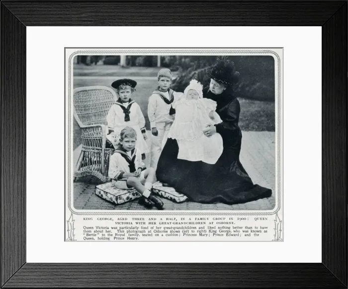 Framed Print : Queen Victoria with her great-grandchild