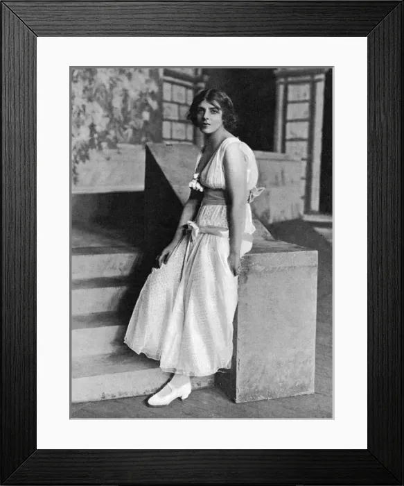 Framed Print : Miss Wish Wynne Framed Print : Miss Wish Wynne
