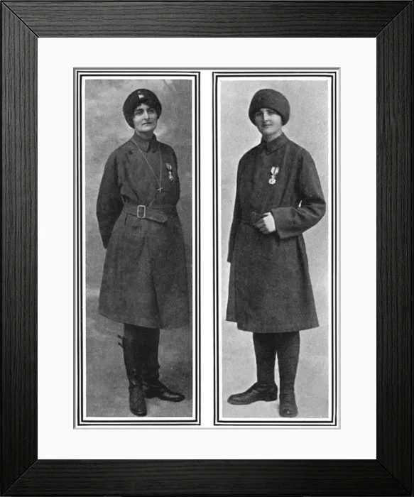 Framed Print : Elsie Knocker and Mairi Chisholm, WW1 nurses