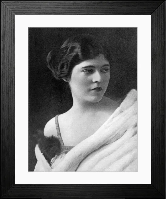Framed Print : Lady Tichborne by Madame Yevonde Framed Print : Lady Tichborne by Madame Yevonde