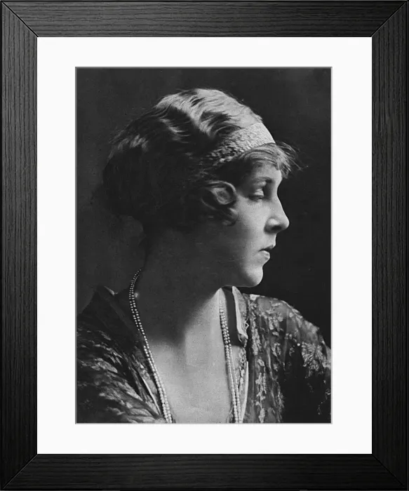 Framed Print : Lady Diana Manners Framed Print : Lady Diana Manners