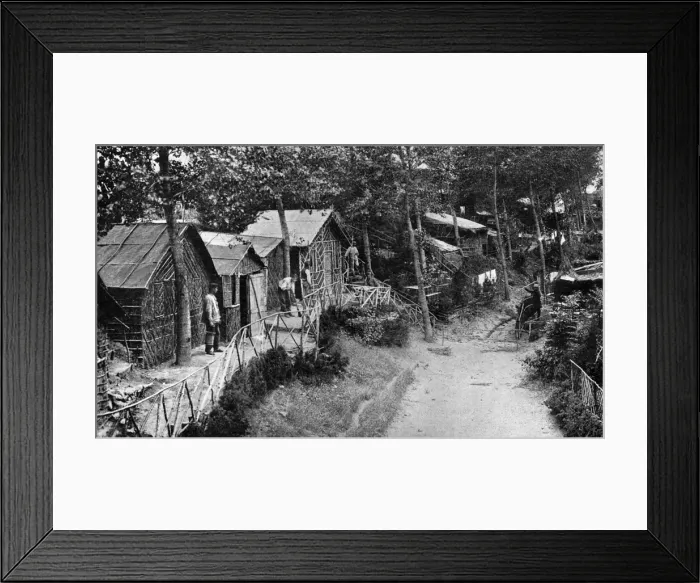 Framed Print : Ideal homes near the Aisne, WW1 Framed Print : Ideal homes near the Aisne, WW1