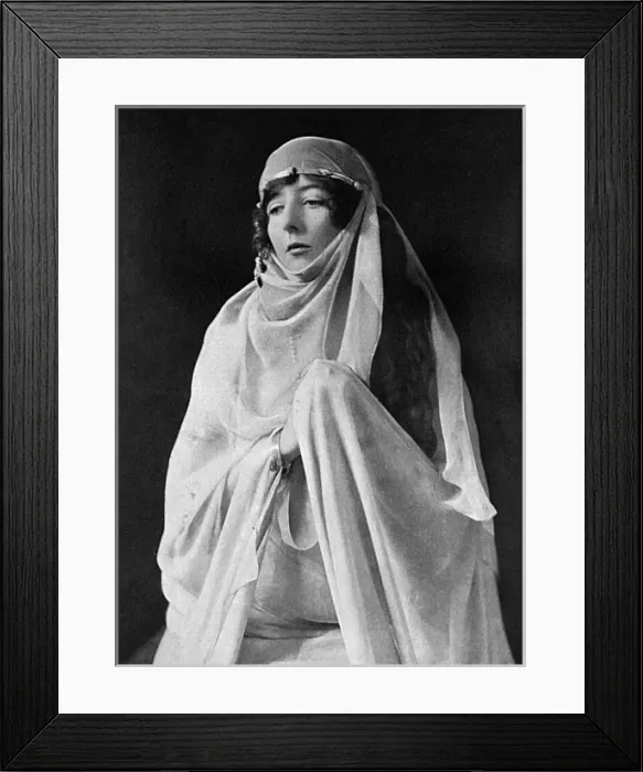 Framed Print : Lady Idina Wallace Framed Print : Lady Idina Wallace