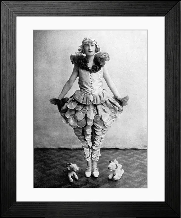Framed Print : Stephanie Stephens with Bonzo Framed Print : Stephanie Stephens with Bonzo