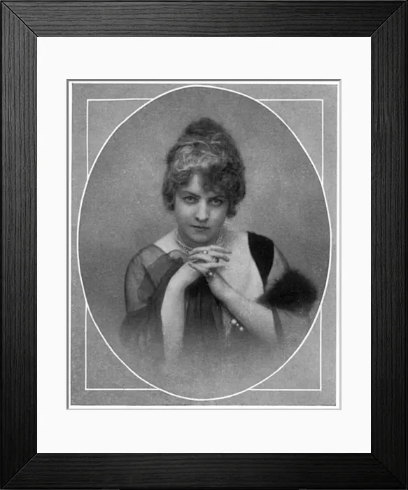 Framed Print : Jeanne Paquin