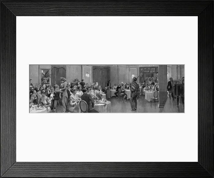 Framed Print : The Lotus Club - London Supper Club - Singer performing Framed Print : The Lotus Club - London Supper Club - Singer performing