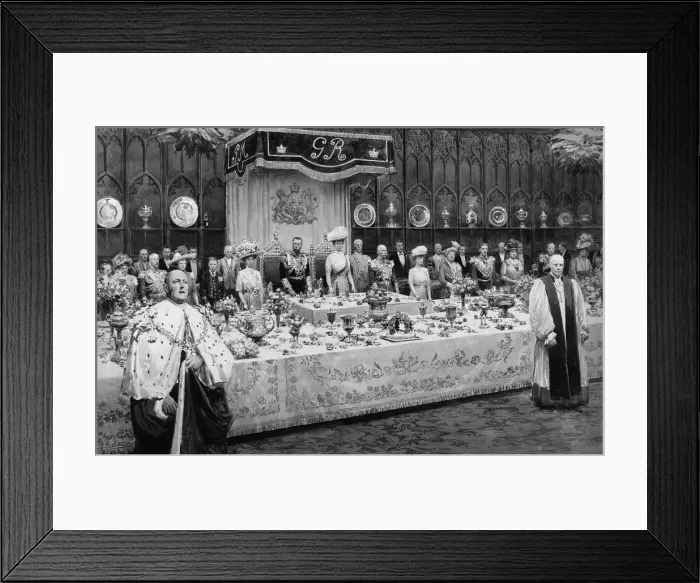 Framed Print : King George V and Queen Mary at a banquet Framed Print : King George V and Queen Mary at a banquet
