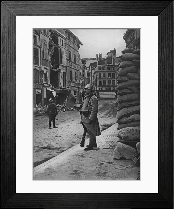 Framed Print : Street scene in Verdun after German bombardment, WW1 Framed Print : Street scene in Verdun after German bombardment, WW1