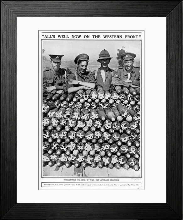 Framed Print : British artillery men with shells, WW1 Framed Print : British artillery men with shells, WW1