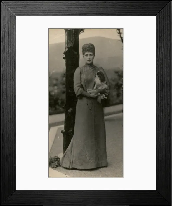 Framed Print : Queen Alexandra with Japanese Chin Framed Print : Queen Alexandra with Japanese Chin