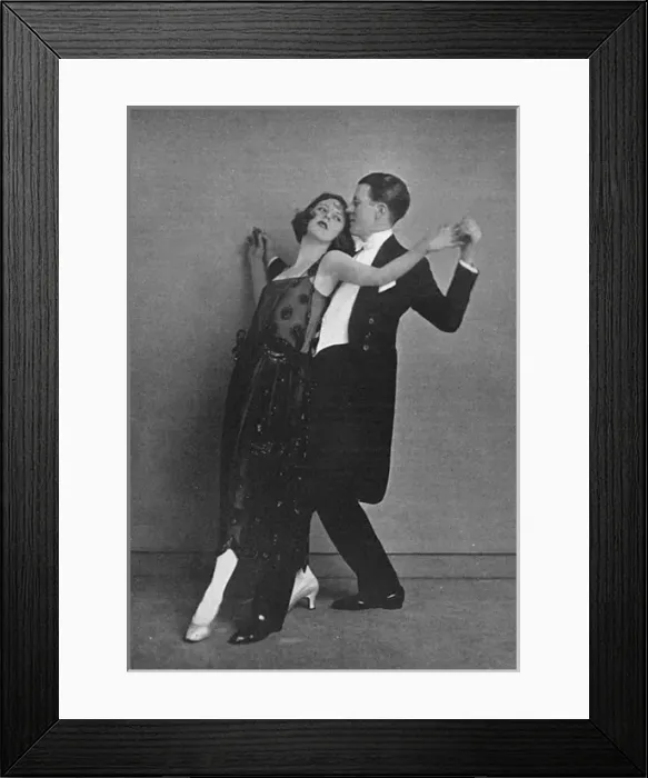 Framed Print : Dina Harris and Ted Trevor exhibition dancers at the Carlton