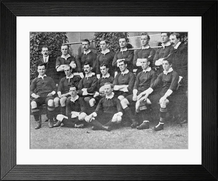 Framed Print : London Welsh rugby team, 1902