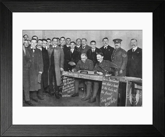 Framed Print : Footballers Battalion attending HQ at Kingsway for pay, WW1 Framed Print : Footballers Battalion attending HQ at Kingsway for pay, WW1