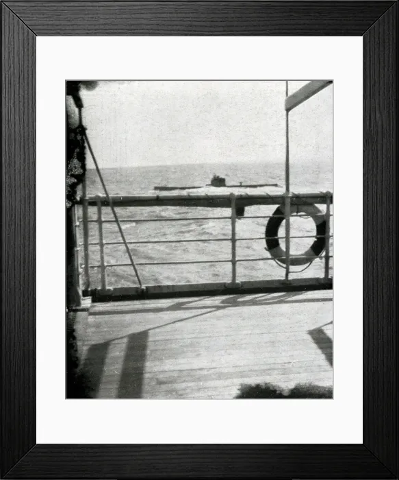 Framed Print : WW1 - The torpedoing of the RMS Falaba, 28th March 1915 Framed Print : WW1 - The torpedoing of the RMS Falaba, 28th March 1915