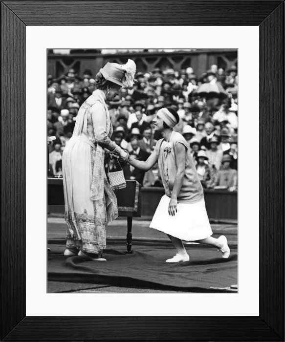 Framed Print : Suzanne Lenglen and Queen Mary, Wimbledon 1926 Framed Print : Suzanne Lenglen and Queen Mary, Wimbledon 1926