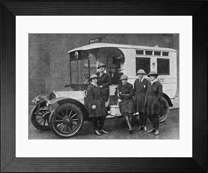 Framed Print : LCC Ambulance Girls, WWI Framed Print : LCC Ambulance Girls, WWI