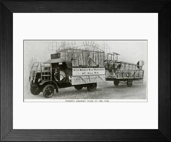 Framed Print : Womens aircraft work in World War One Framed Print : Womens aircraft work in World War One