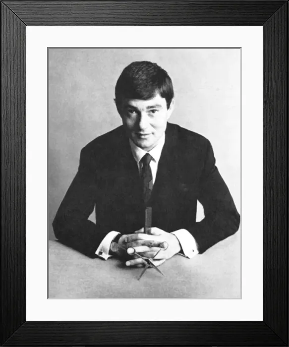 Framed Print : Vidal Sassoon - British hairdresser Framed Print : Vidal Sassoon - British hairdresser