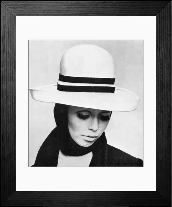 Framed Print : Fashion trends Advertisement Framed Print : Fashion trends Advertisement