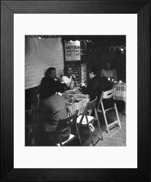 Framed Print : Bistro in Lincoln Street, Chelsea Framed Print : Bistro in Lincoln Street, Chelsea