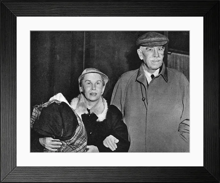 Framed Print : Lord and Lady Keynes Framed Print : Lord and Lady Keynes