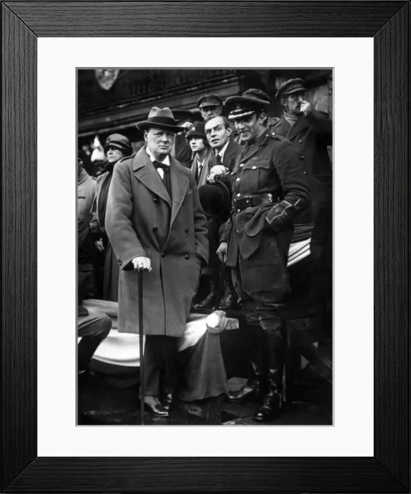 Framed Print : Winston Churchill watching parade through Lille, 1918
