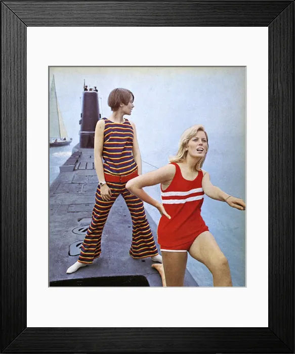 Framed Print : Sixties fashion Framed Print : Sixties fashion