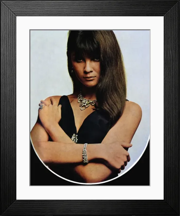 Framed Print : London Life Framed Print : London Life