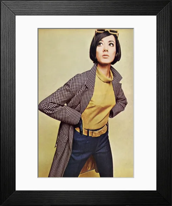 Framed Print : London Life Framed Print : London Life